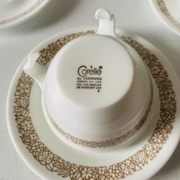 Set 8 Pieces VINTAGE Corelle by Corving Cups & Saucers Woodland Brown USA - Picture 2 of 7